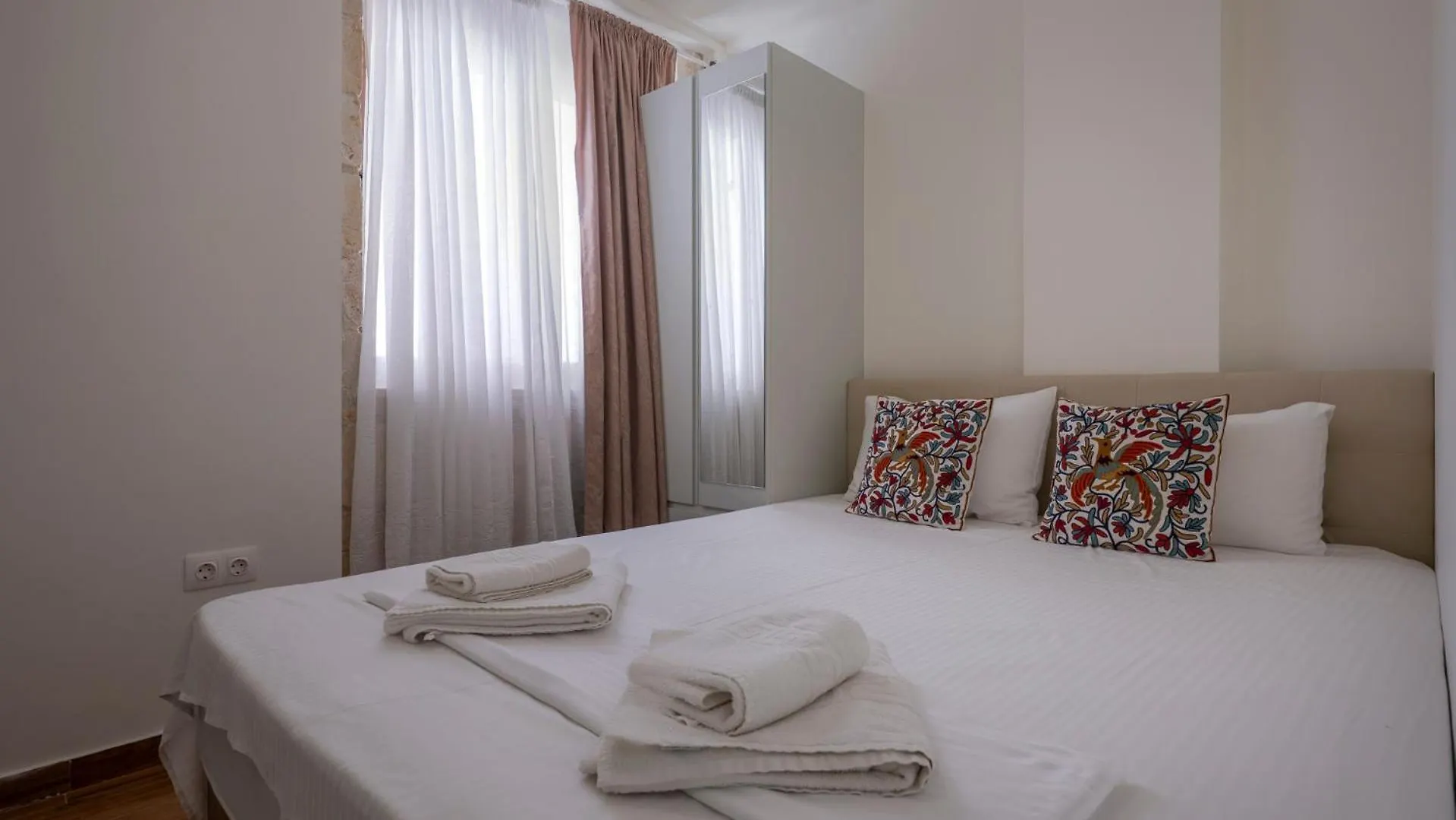 Delejo Resorts & Suites Flogita 0*,